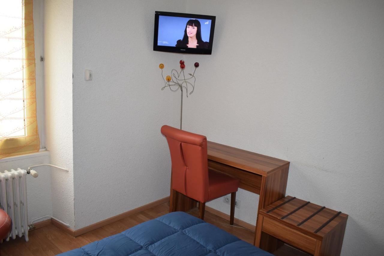לה מן-דור Residence Bardon-Perry מראה חיצוני תמונה